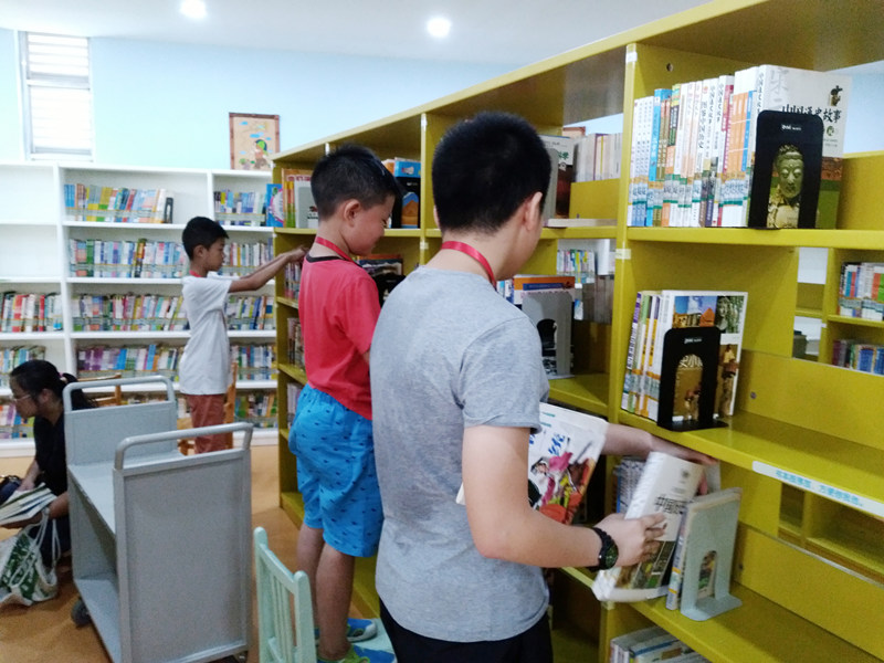 1504504998529357.jpg 整理圖書1_副本.jpg