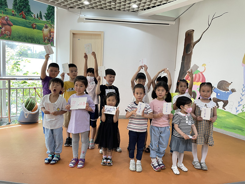 1622439527588531.jpg 20210530繪本課14_副本.jpg